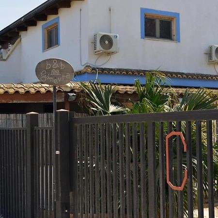 Camere Ginevra Relax Country Rooms Porto Palo Exterior photo